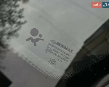 Коричневый Рено Меган, объемом двигателя 1.5 л и пробегом 230 тыс. км за 7900 $, фото 18 на Automoto.ua