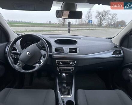 Коричневий Рено Меган, об'ємом двигуна 0 л та пробігом 235 тис. км за 8800 $, фото 24 на Automoto.ua