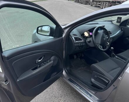 Коричневий Рено Меган, об'ємом двигуна 1.5 л та пробігом 235 тис. км за 8800 $, фото 17 на Automoto.ua