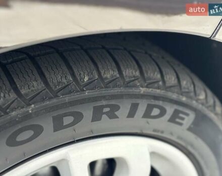 Коричневый Рено Меган, объемом двигателя 0 л и пробегом 170 тыс. км за 10800 $, фото 48 на Automoto.ua