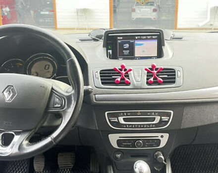 Коричневий Рено Меган, об'ємом двигуна 1.5 л та пробігом 223 тис. км за 9500 $, фото 10 на Automoto.ua