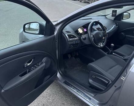 Коричневий Рено Меган, об'ємом двигуна 0 л та пробігом 235 тис. км за 8800 $, фото 38 на Automoto.ua