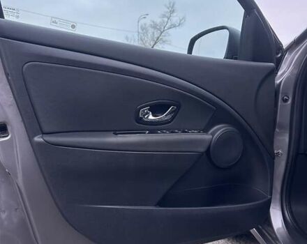 Коричневий Рено Меган, об'ємом двигуна 0 л та пробігом 235 тис. км за 8800 $, фото 57 на Automoto.ua