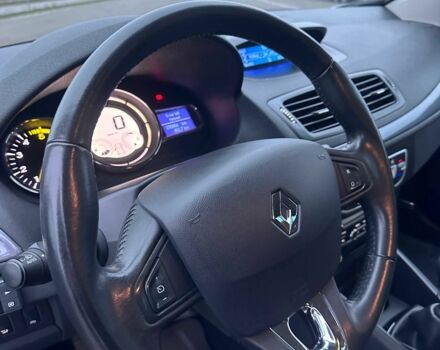 Коричневий Рено Меган, об'ємом двигуна 1.5 л та пробігом 235 тис. км за 8800 $, фото 11 на Automoto.ua