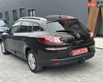 Коричневый Рено Меган, объемом двигателя 0 л и пробегом 170 тыс. км за 10800 $, фото 40 на Automoto.ua