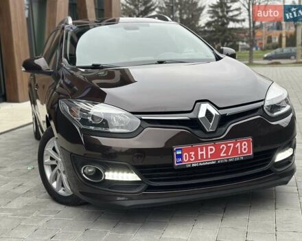 Коричневый Рено Меган, объемом двигателя 0 л и пробегом 170 тыс. км за 10800 $, фото 2 на Automoto.ua