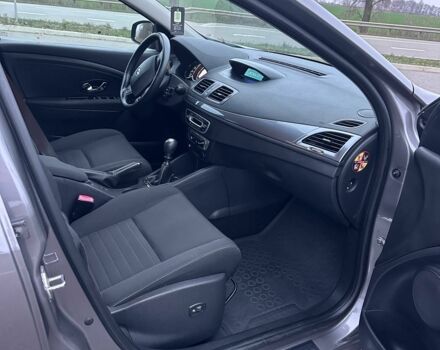 Коричневий Рено Меган, об'ємом двигуна 1.5 л та пробігом 235 тис. км за 8800 $, фото 22 на Automoto.ua