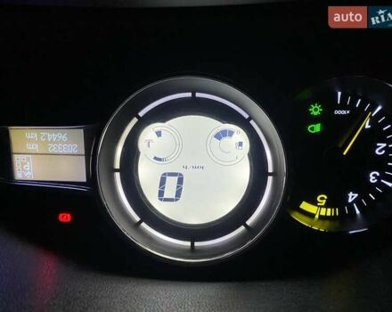 Коричневый Рено Меган, объемом двигателя 1.46 л и пробегом 203 тыс. км за 7500 $, фото 19 на Automoto.ua