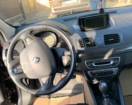 Коричневый Рено Меган, объемом двигателя 1.5 л и пробегом 240 тыс. км за 9100 $, фото 2 на Automoto.ua