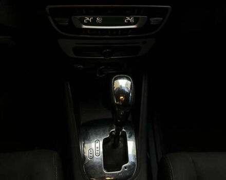 Коричневый Рено Меган, объемом двигателя 1.5 л и пробегом 230 тыс. км за 7900 $, фото 25 на Automoto.ua