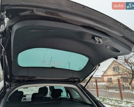 Коричневый Рено Меган, объемом двигателя 1.2 л и пробегом 135 тыс. км за 7950 $, фото 42 на Automoto.ua