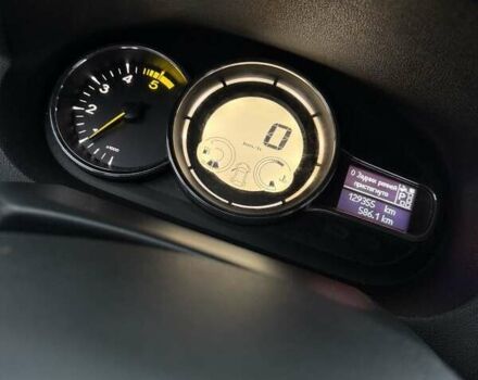 Коричневий Рено Меган, об'ємом двигуна 1.46 л та пробігом 129 тис. км за 9999 $, фото 12 на Automoto.ua