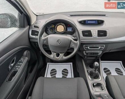 Коричневый Рено Меган, объемом двигателя 1.2 л и пробегом 135 тыс. км за 7950 $, фото 27 на Automoto.ua