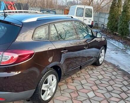 Коричневый Рено Меган, объемом двигателя 1.5 л и пробегом 188 тыс. км за 9800 $, фото 5 на Automoto.ua