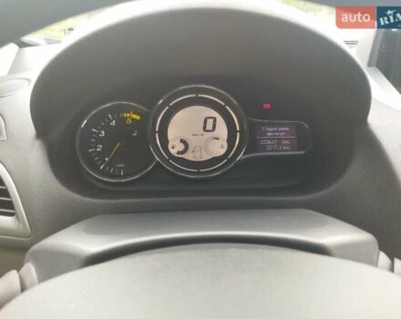 Коричневый Рено Меган, объемом двигателя 1.5 л и пробегом 223 тыс. км за 10700 $, фото 12 на Automoto.ua