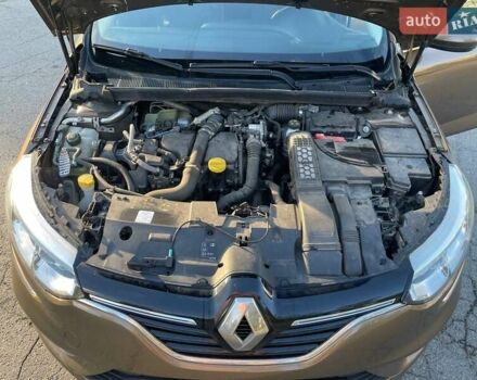 Коричневый Рено Меган, объемом двигателя 1.46 л и пробегом 194 тыс. км за 11250 $, фото 8 на Automoto.ua