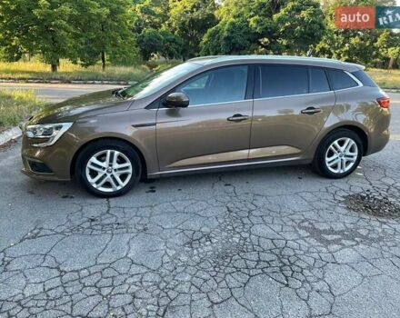 Коричневый Рено Меган, объемом двигателя 1.46 л и пробегом 194 тыс. км за 11250 $, фото 4 на Automoto.ua