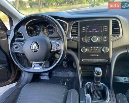 Коричневый Рено Меган, объемом двигателя 1.46 л и пробегом 194 тыс. км за 11250 $, фото 12 на Automoto.ua