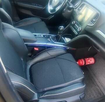 Коричневый Рено Меган, объемом двигателя 1.46 л и пробегом 300 тыс. км за 11952 $, фото 44 на Automoto.ua