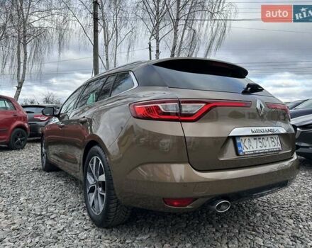 Коричневый Рено Меган, объемом двигателя 1.5 л и пробегом 302 тыс. км за 11950 $, фото 4 на Automoto.ua