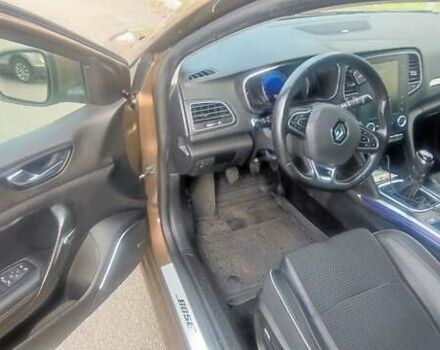 Коричневый Рено Меган, объемом двигателя 1.46 л и пробегом 300 тыс. км за 11952 $, фото 32 на Automoto.ua