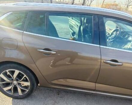 Коричневый Рено Меган, объемом двигателя 1.46 л и пробегом 300 тыс. км за 11952 $, фото 8 на Automoto.ua