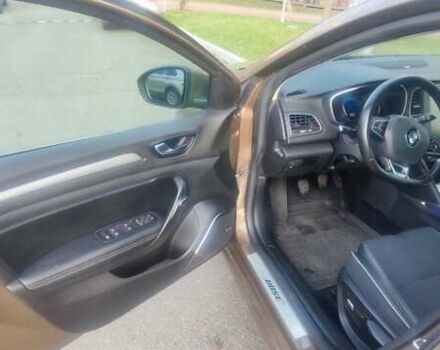 Коричневый Рено Меган, объемом двигателя 1.46 л и пробегом 300 тыс. км за 11952 $, фото 41 на Automoto.ua