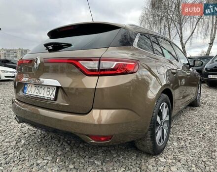 Коричневый Рено Меган, объемом двигателя 1.5 л и пробегом 302 тыс. км за 11950 $, фото 3 на Automoto.ua