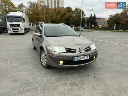 Рено Меган 2008 у Черкасах на Automoto.ua Коричневий Рено Меган, об'ємом двигуна 1.6 л та пробігом 212 тис. км за 5850 $, фото 1 на Automoto.ua
