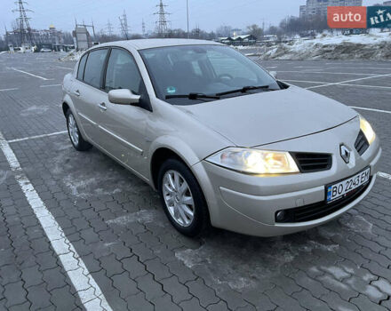 Коричневый Рено Меган, объемом двигателя 1.6 л и пробегом 224 тыс. км за 4400 $, фото 1 на Automoto.ua