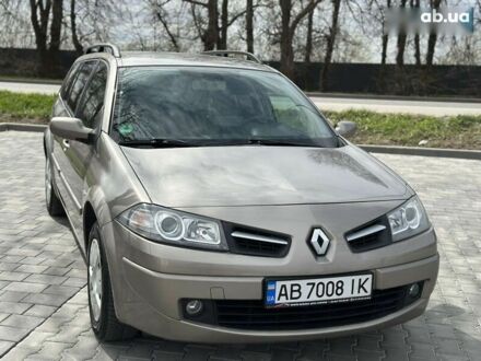 Рено Меган 2009 в Виннице на Automoto.ua Коричневый Рено Меган, объемом двигателя 1.6 л и пробегом 127 тыс. км за 5900 $, фото 1 на Automoto.ua