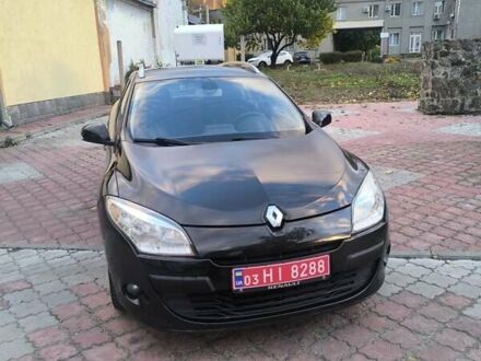 Коричневый Рено Меган, объемом двигателя 0 л и пробегом 223 тыс. км за 7750 $, фото 1 на Automoto.ua