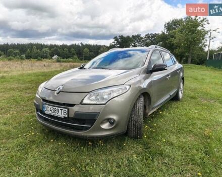 Коричневый Рено Меган, объемом двигателя 2 л и пробегом 192 тыс. км за 7200 $, фото 1 на Automoto.ua