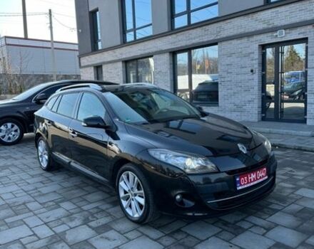 Коричневый Рено Меган, объемом двигателя 1.9 л и пробегом 268 тыс. км за 7100 $, фото 1 на Automoto.ua