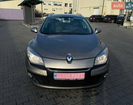 Рено Меган 2012 в Луцке на Automoto.ua Коричневый Рено Меган, объемом двигателя 1.46 л и пробегом 260 тыс. км за 7200 $, фото 1 на Automoto.ua