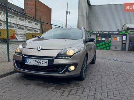 Коричневый Рено Меган, объемом двигателя 1.46 л и пробегом 255 тыс. км за 7800 $, фото 1 на Automoto.ua