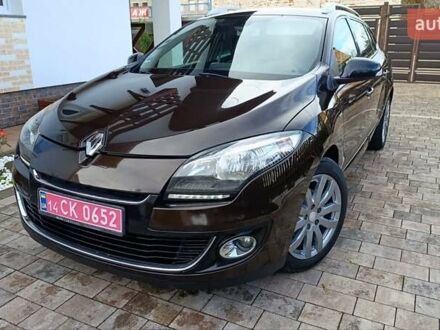 Рено Меган 2012 в Стрые на Automoto.ua Коричневый Рено Меган, объемом двигателя 1.6 л и пробегом 229 тыс. км за 8700 $, фото 1 на Automoto.ua