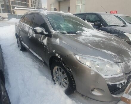 Коричневый Рено Меган, объемом двигателя 0 л и пробегом 180 тыс. км за 3500 $, фото 1 на Automoto.ua