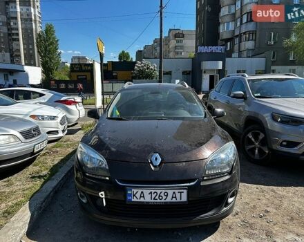 Коричневый Рено Меган, объемом двигателя 1.5 л и пробегом 250 тыс. км за 4500 $, фото 1 на Automoto.ua