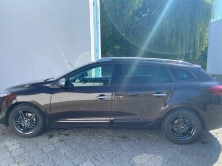 Коричневый Рено Меган, объемом двигателя 1.5 л и пробегом 331 тыс. км за 8800 $, фото 1 на Automoto.ua