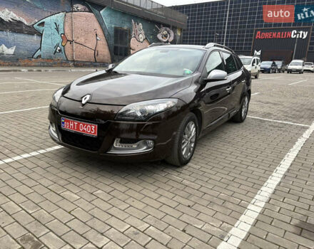 Коричневый Рено Меган, объемом двигателя 1.5 л и пробегом 197 тыс. км за 10550 $, фото 1 на Automoto.ua