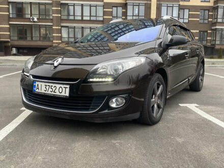 Коричневый Рено Меган, объемом двигателя 1.5 л и пробегом 267 тыс. км за 8300 $, фото 1 на Automoto.ua