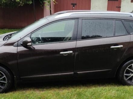 Рено Меган 2013 в Бориславе на Automoto.ua Коричневый Рено Меган, объемом двигателя 1.5 л и пробегом 209 тыс. км за 8600 $, фото 1 на Automoto.ua