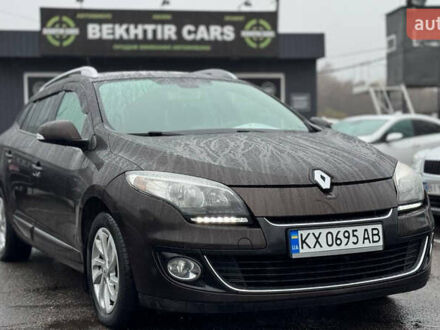 Коричневый Рено Меган, объемом двигателя 1.5 л и пробегом 250 тыс. км за 8200 $, фото 1 на Automoto.ua