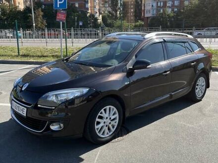 Рено Меган 2013 в Киеве на Automoto.ua Коричневый Рено Меган, объемом двигателя 1.46 л и пробегом 277 тыс. км за 8100 $, фото 1 на Automoto.ua
