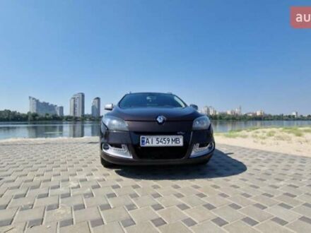 Коричневый Рено Меган, объемом двигателя 1.46 л и пробегом 350 тыс. км за 6000 $, фото 1 на Automoto.ua