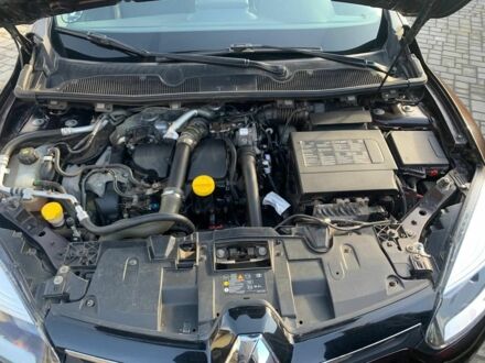 Коричневый Рено Меган, объемом двигателя 1.5 л и пробегом 240 тыс. км за 9100 $, фото 1 на Automoto.ua