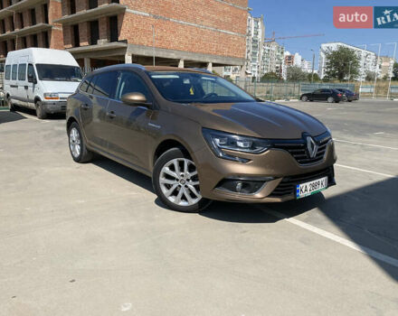 Коричневый Рено Меган, объемом двигателя 1.46 л и пробегом 219 тыс. км за 12900 $, фото 1 на Automoto.ua