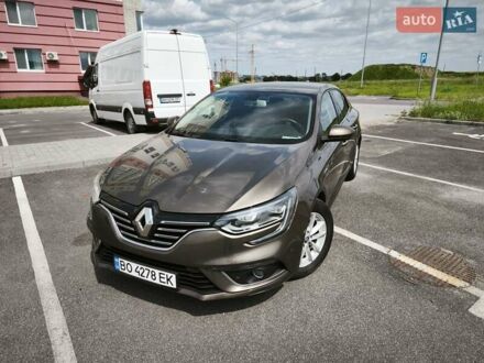 Коричневий Рено Меган, об'ємом двигуна 1.2 л та пробігом 135 тис. км за 10900 $, фото 1 на Automoto.ua