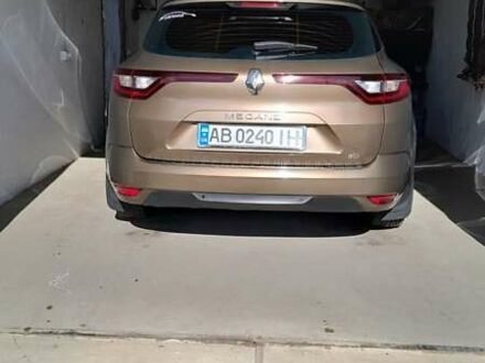 Рено Меган 2017 у Крыжополе на Automoto.ua Коричневий Рено Меган, об'ємом двигуна 1.46 л та пробігом 150 тис. км за 13000 $, фото 1 на Automoto.ua